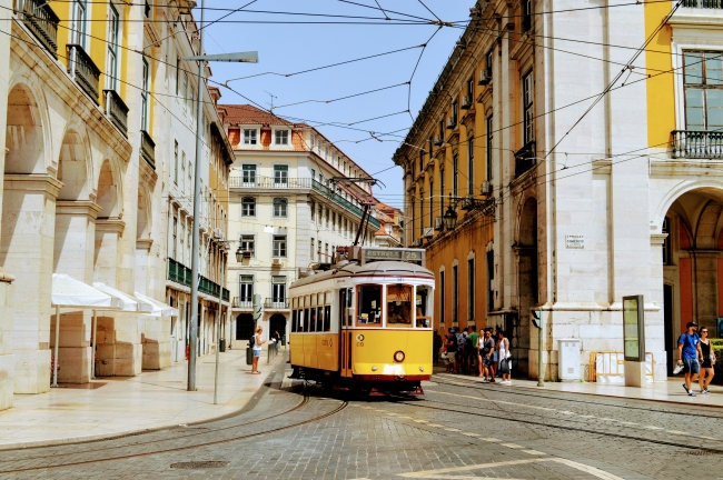 ESPAA y PORTUGAL